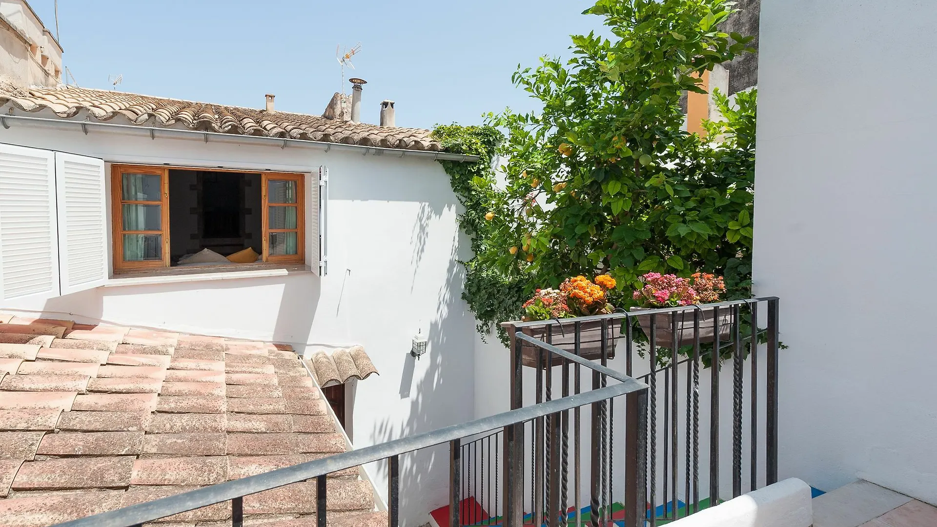 Artist'S House In Alcudia, Close To Beaches Spanien